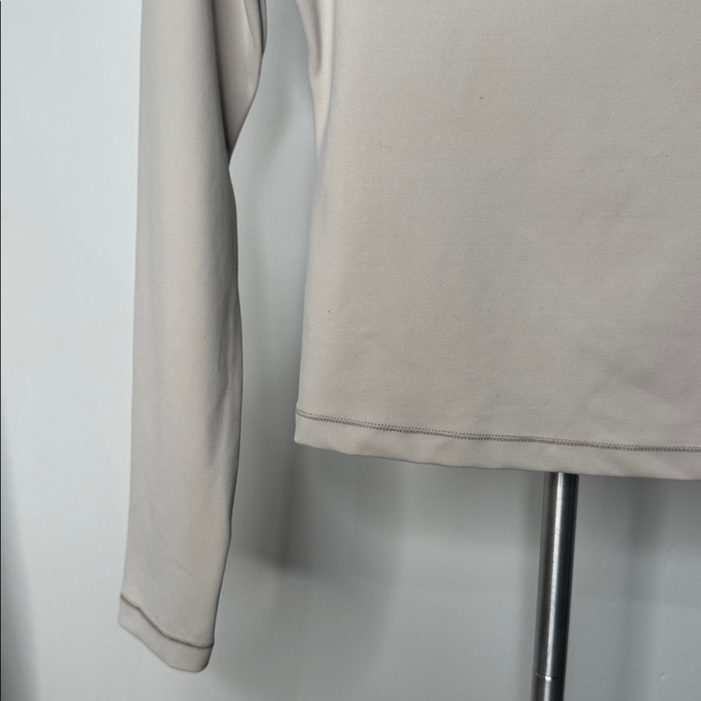 NWT Vuori AllTheFeels™ Long Sleeve Mock Neck Top • Cream • XS - Picture 10 of 14